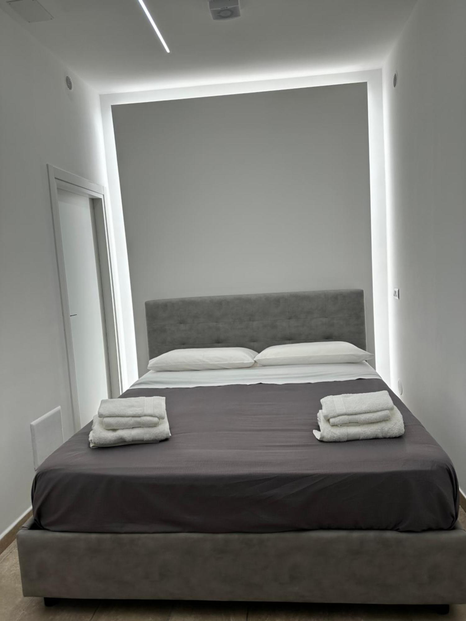 Apartamento Don Michele Nápoles Exterior foto